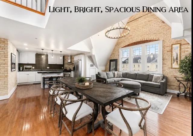 810-cottageview-dr-traversecitycity-grandtraverse-mi-49684/hzid_585e298e