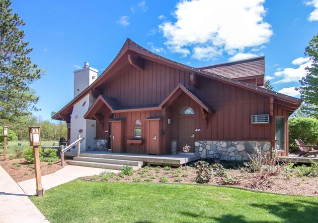 7825-washtenaw-dr-thompsonville-mi-49683/hzid_bcd917fc