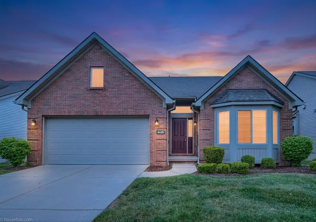 4448-sunset-blvd-grand-blanc-mi-48439/hzid_d2469421