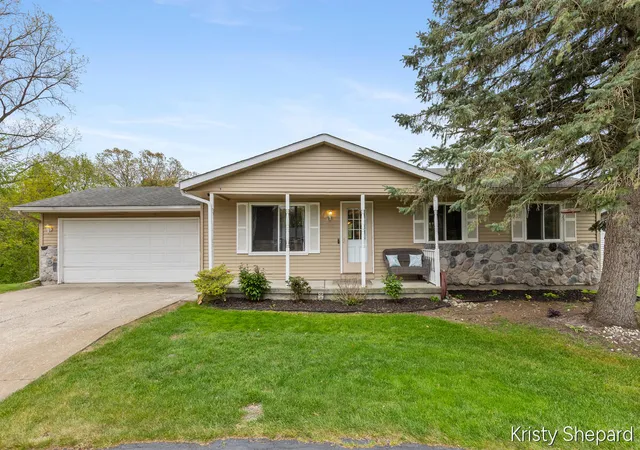 222-york-view-pl-nw-comstock-park-mi-49321/hzid_8f1eefa1