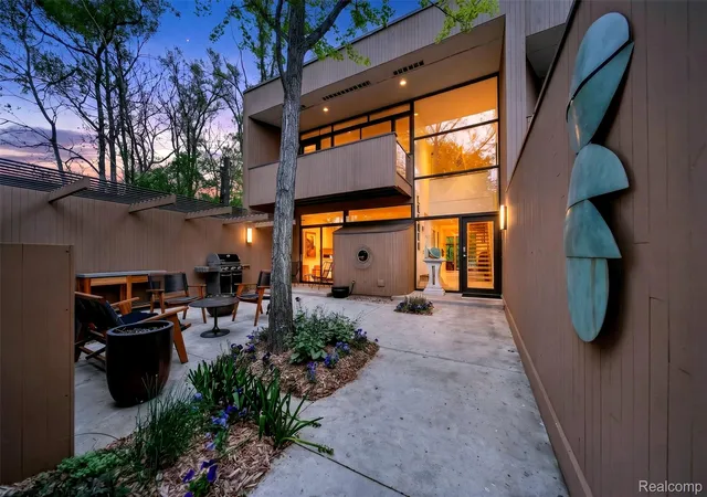 32714-ravine-dr-franklin-mi-48025/hzid_f8730210