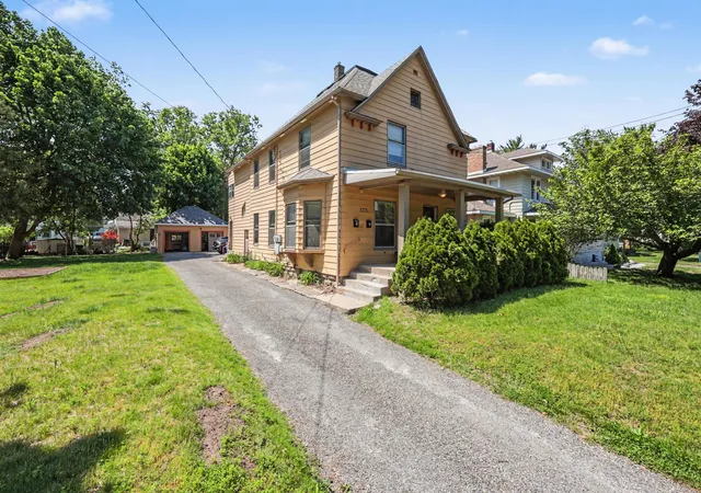 3271-coit-ave-ne-grand-rapids-mi-49525/hzid_1d9d7dfd