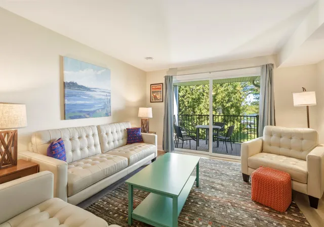 740-centre-pl-traversecitycity-grandtraverse-mi-49686/hzid_b5b6ee61