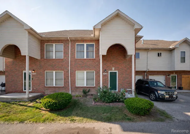28136-fortson-ln-inkstercity-wayne-mi-48141/hzid_df1d1e00
