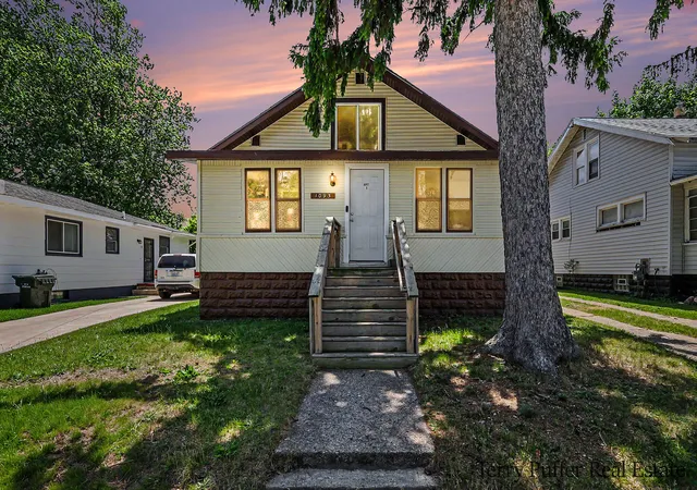 1093-w-southern-ave-muskegon-mi-49441/hzid_0c777080