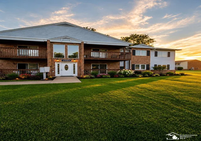 1545-harbour-blvd-trenton-mi-48183/hzid_7a624a86
