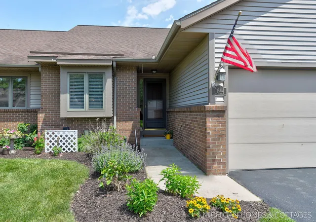 1644-lakeview-dr-zeeland-mi-49464/hzid_94c34b92