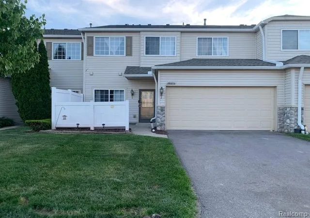 26654-kirkway-cir-woodhaven-mi-48183/hzid_f00abfc9