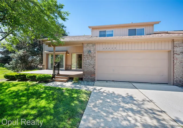 37440-n-laurel-park-dr-livonia-mi-48152/hzid_876713fc