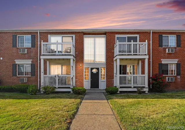 2440-parmenter-blvd-204-royaloakcity-oakland-mi-48073/hzid_42645cff