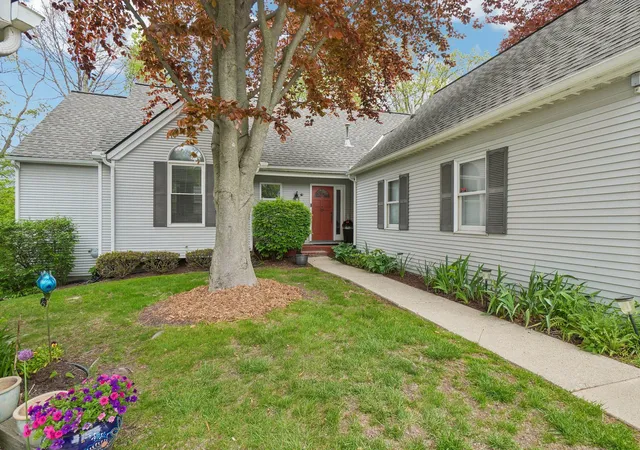 558-heritage-dr-ann-arbor-mi-48105/hzid_36832e3a