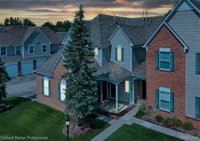 54762-monarch-dr-shelby-township-mi-48316/hzid_85daa6b5