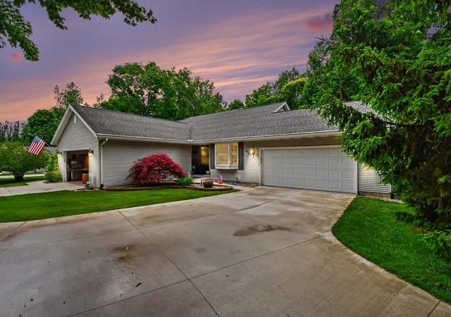 6920-beechwood-dr-saranac-mi-48881/hzid_524c0bf4