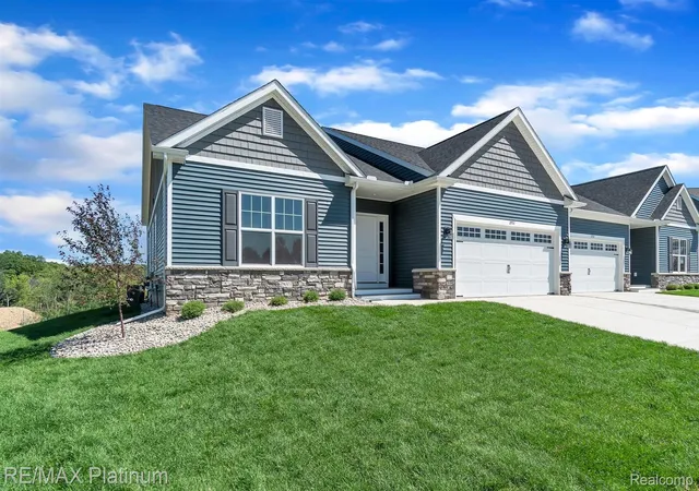 859-oakwood-cir-21-fentoncity-genesee-mi-48430/hzid_964d3ada