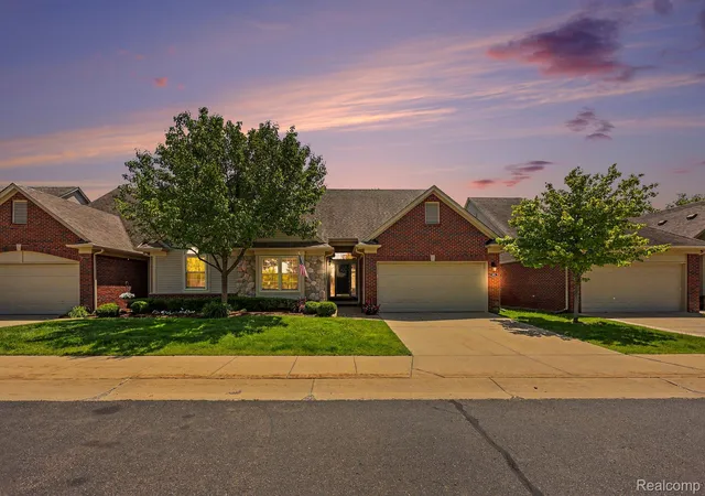 6670-lexington-ave-s-shelby-township-mi-48317/hzid_e978b893