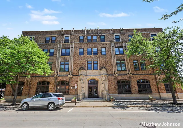 297-w-clay-ave-202-muskegon-mi-49440/hzid_250ac916