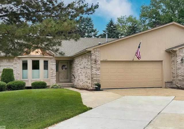 41371-carmelo-w-dr-clinton-township-mi-48038/hzid_2fd4ca4b