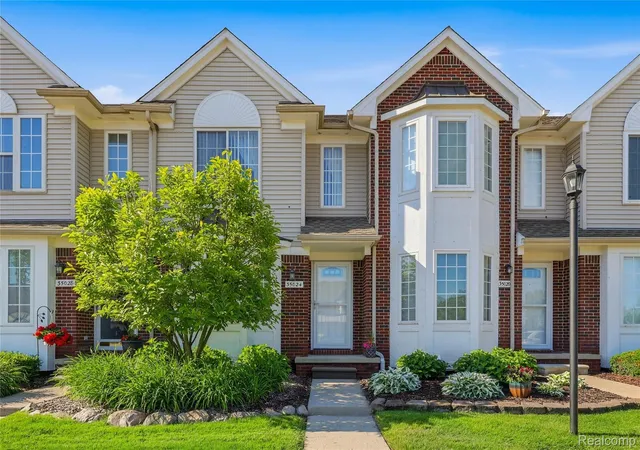 35024-windsor-dr-35-newbaltimorecity-macomb-mi-48047/hzid_51b861b6