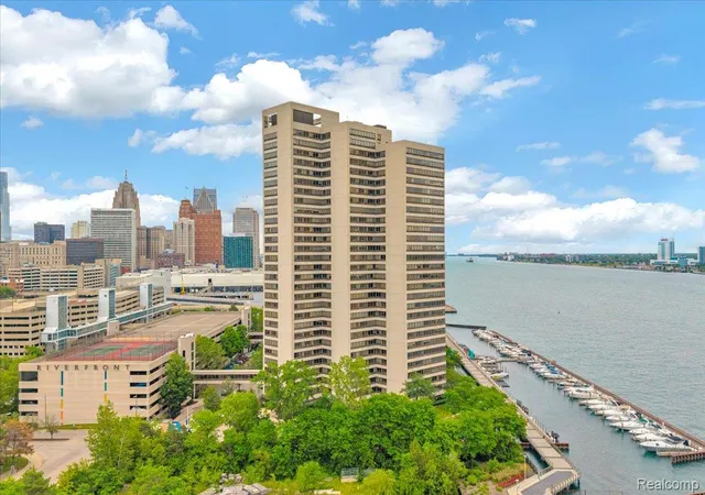1001-w-jefferson-ave-9a-detroit-mi-48226/hzid_0ee7d36e