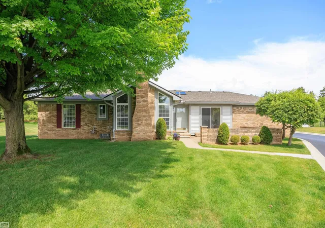 48743-keystone-ct-shelby-township-mi-48315/hzid_1cb98957