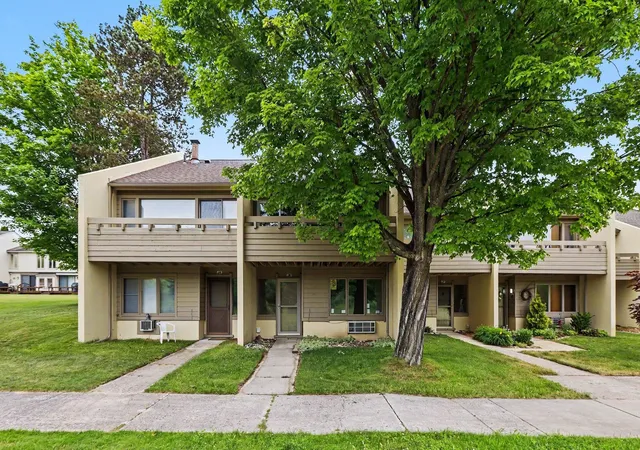 5000-townhouse-dr-cedar-mi-49621/hzid_1b45bf0e