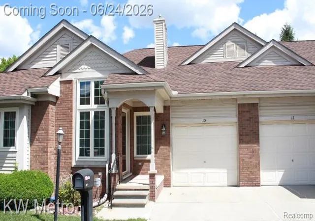 10-canfield-cir-5-dearborncity-wayne-mi-48127/hzid_a5ec3f1d
