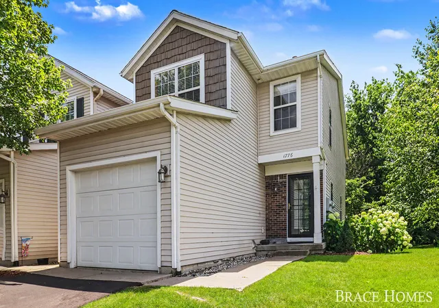 1776-grand-ct-ne-grand-rapids-mi-49525/hzid_e9d65b6b