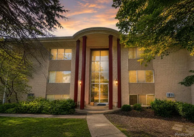 33234-kingslane-ct-5-farmington-mi-48336/hzid_408dec4f