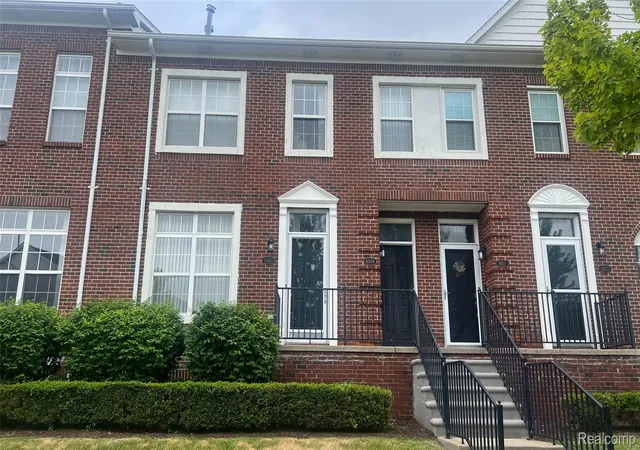 14303-vauxhall-dr-120-sterlingheightscity-macomb-mi-48313/hzid_8f006897