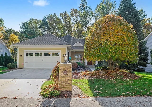 4492-oak-arbor-dr-ne-grand-rapids-mi-49525/hzid_698f053b