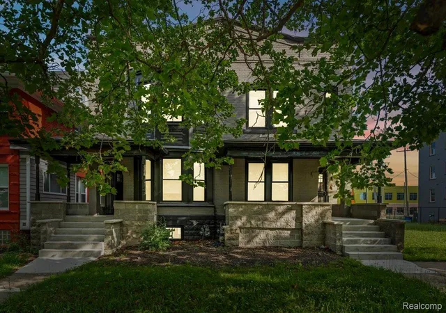 58-e-philadelphia-st-detroit-mi-48202/hzid_940475cb