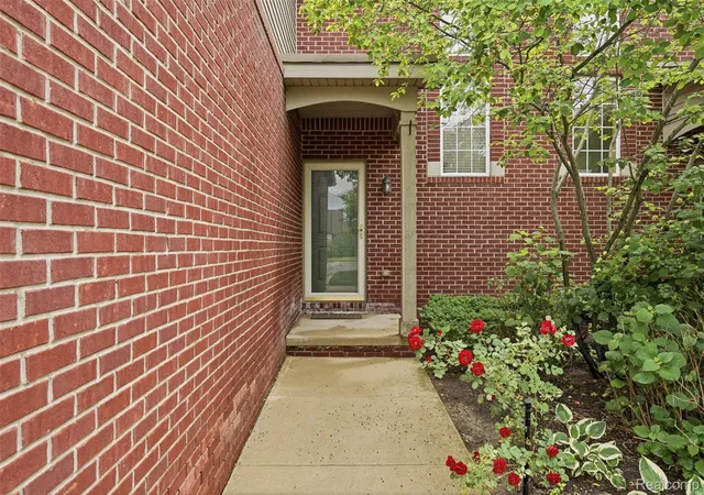 5953-high-point-ct-29-brighton-mi-48116/hzid_fbac9d83