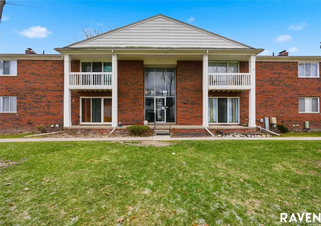 42450-sheldon-pl-212-clinton-township-mi-48038/hzid_1179b656