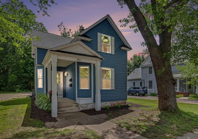 143-s-state-st-zeeland-mi-49464/hzid_42ee8844