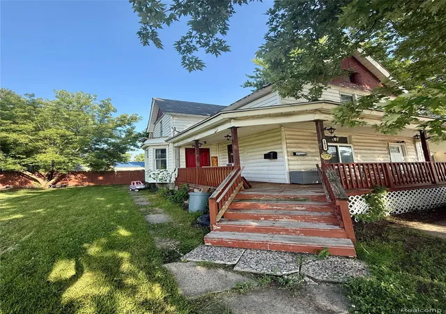 1813-10th-avenue-port-huron-mi-48060/hzid_f4361da1