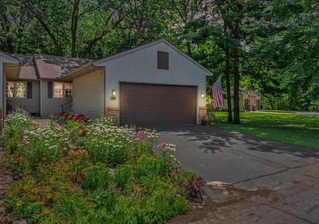 832-highbanks-dr-19-allegan-mi-49010/hzid_040fc5db