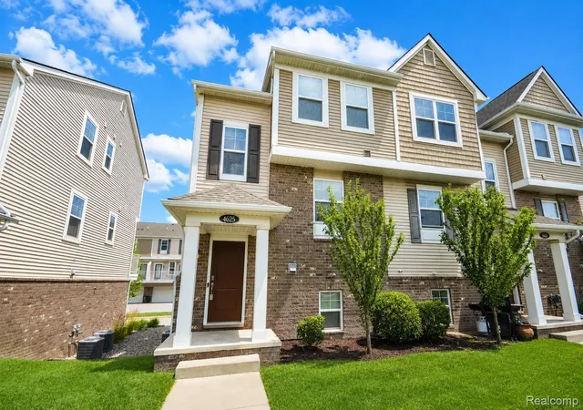 4625-bradley-cir-troy-mi-48085/hzid_7539fe8d