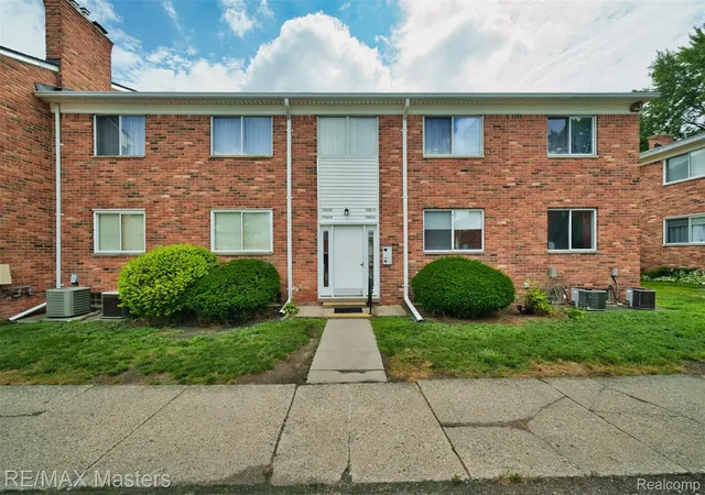 29606-hoover-rd-606-warren-mi-48093/hzid_3ec01f96