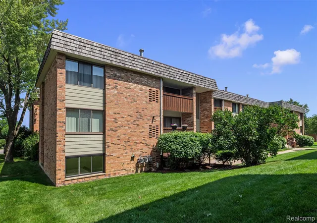 1255-s-maple-rd-101-ann-arbor-mi-48103/hzid_fb5f2f7c
