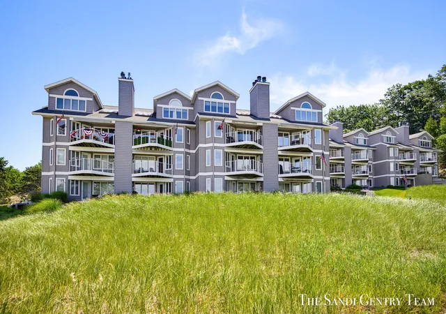 820-s-harbor-dr-5-grand-haven-mi-49417/hzid_9bd80ad0