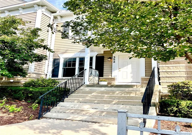 352-w-grand-river-ave-3-east-lansing-mi-48823/hzid_1a5fb572