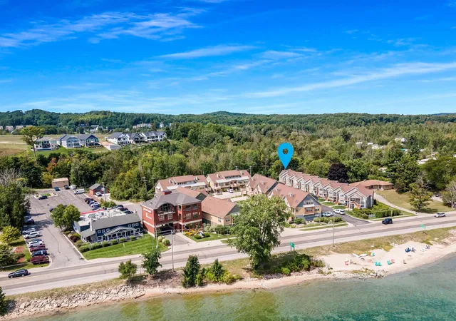 13766-s-w-bay-shore-dr-traverse-city-mi-49684/hzid_e03ac068