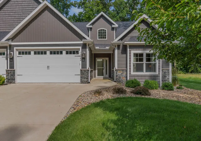1222-lochaven-cir-hillsdale-mi-49242/hzid_3301c59f
