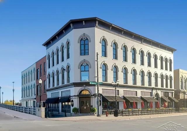 301-court-st-saginawcity-saginaw-mi-48602/hzid_41fd5328