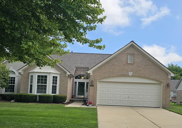 44134-kendyl-dr-sterling-heights-mi-48314/hzid_57f5bac2