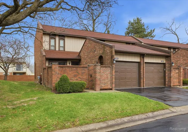 1097-kirts-blvd-a-troycity-oakland-mi-48084/hzid_510c6c64