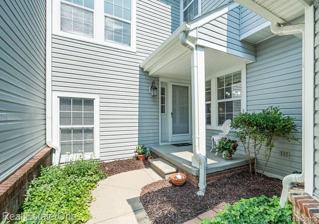 5936-creekside-dr-87-troycity-oakland-mi-48085/hzid_e1ffdc06