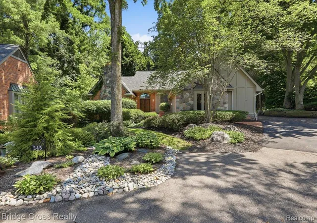 249-norcliff-dr-bloomfield-hills-mi-48302/hzid_16c08218