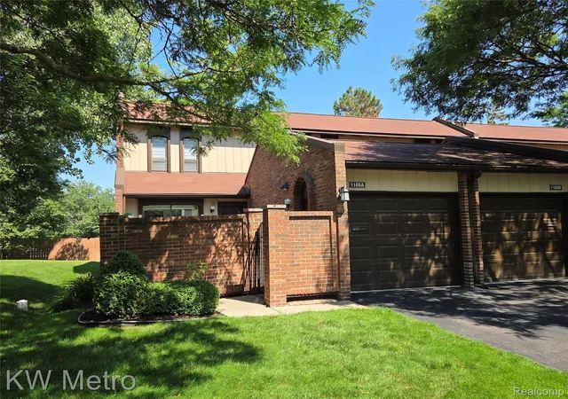 1105-kirts-blvd-a-troycity-oakland-mi-48084/hzid_5f934003