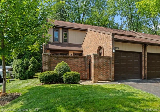 1153-kirts-blvd-a-troycity-oakland-mi-48084/hzid_10ead752